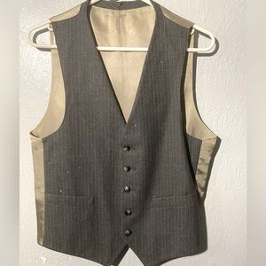 Men’s Vest | M ( read description )